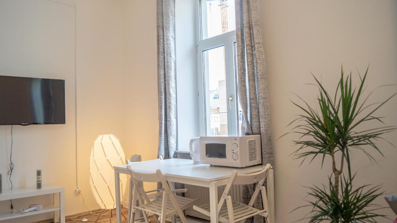 Spacious Shared Apartment Schoenbrunn Bécs Kültér fotó