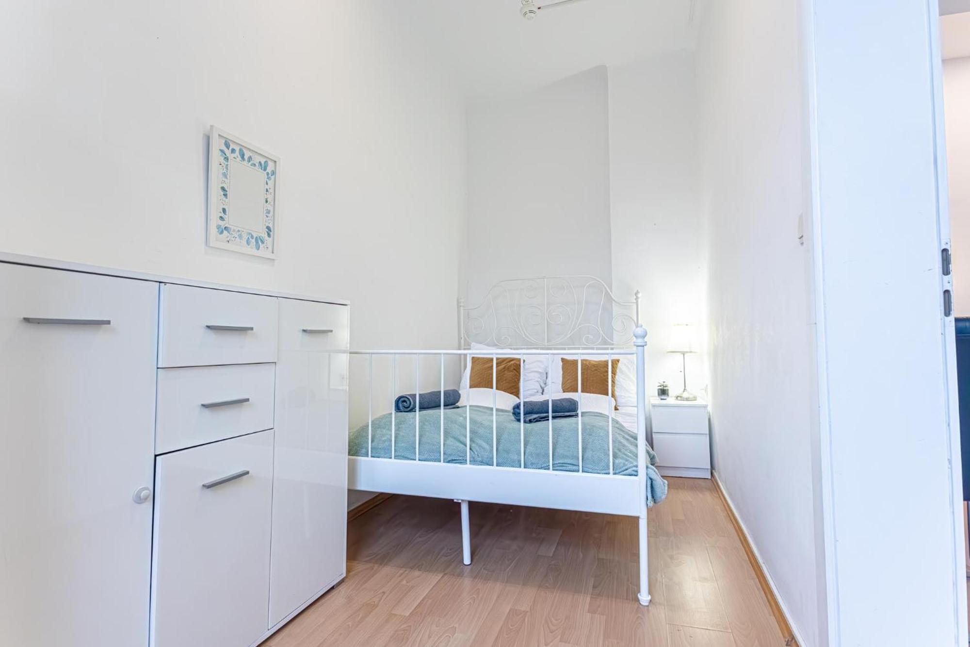 Spacious Shared Apartment Schoenbrunn Bécs Kültér fotó